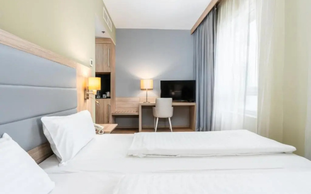 Double room (full double bed) (king size bed)