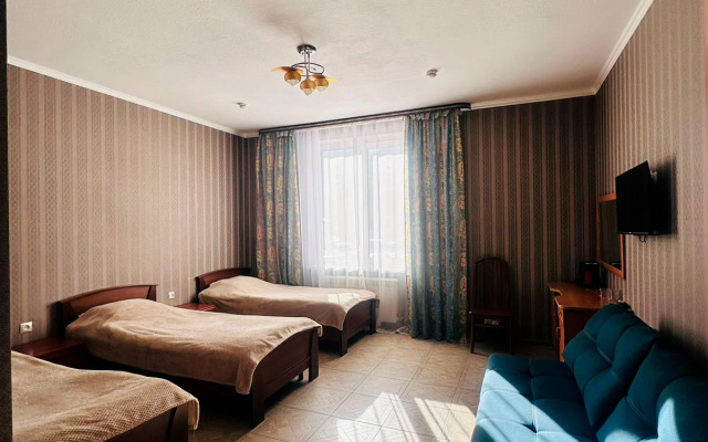 Отель Эльбрусия