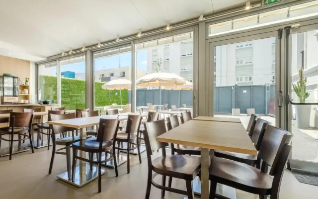 B&B HOTEL Antibes Juan-les-Pins