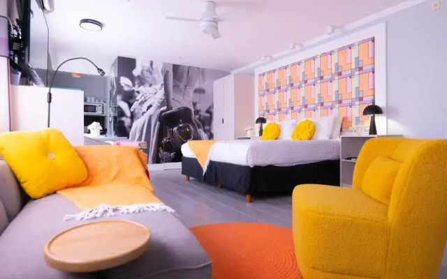 The Cove By Renzzi Hotel