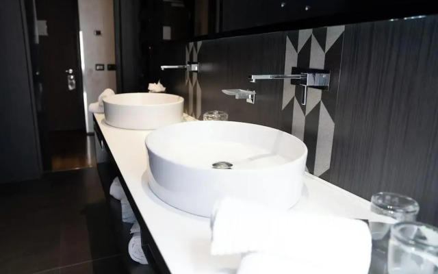 Divina Luxury Hotel
