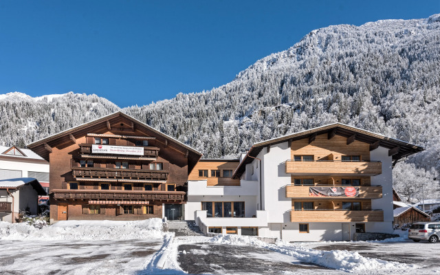 Hotel Alpenfeuer Montafon