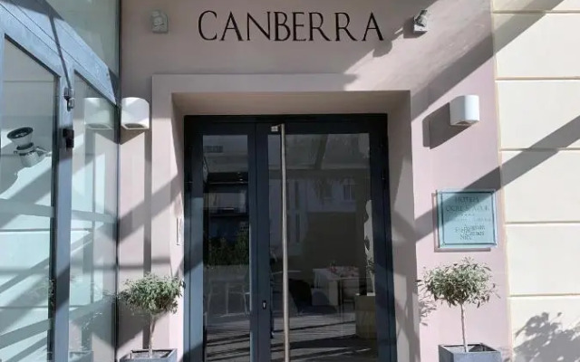 Hôtel Le Canberra