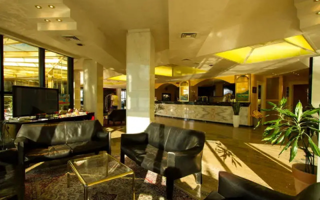 Hotel Diplomat Palace