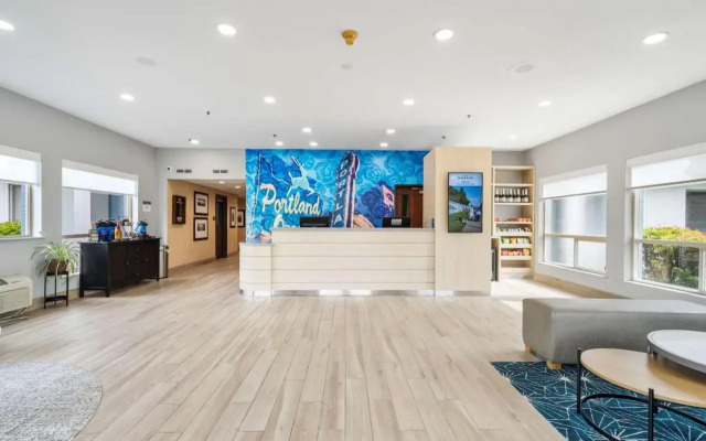 Best Western Lake Oswego/Portland Hotel & Suites