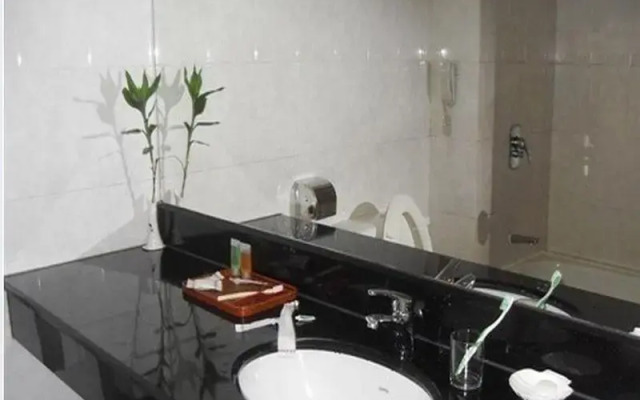 Jianglong Hotel