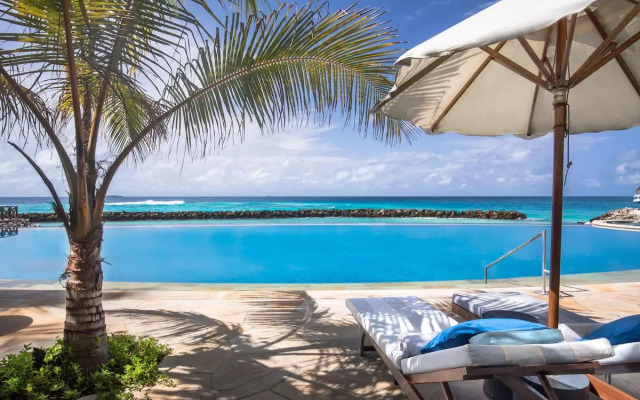Taj Coral Reef Resort & Spa