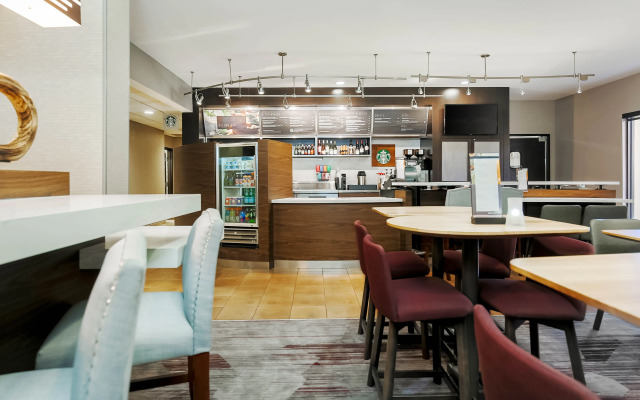 Courtyard by Marriott Tampa Brandon