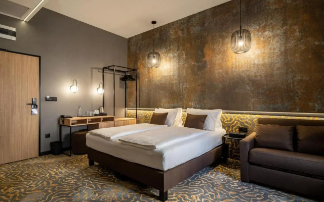 Urban Hotel