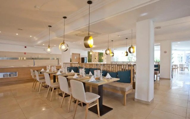 Bahia de Alcudia Hotel & Spa