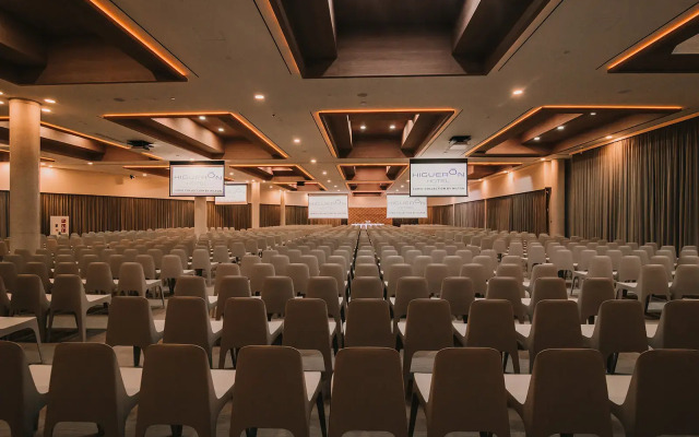 Higueron Hotel Malaga, Curio Collection by Hilton
