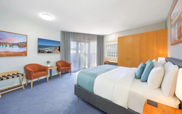 Waves Luxury Suites