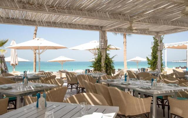 Jumeirah Mina Al Salam Hotel