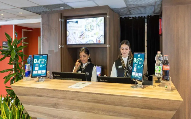 Отель B&B Hotel Roma Tuscolana San Giovanni