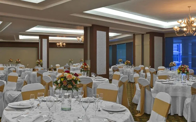 Sand Diamond Hotel