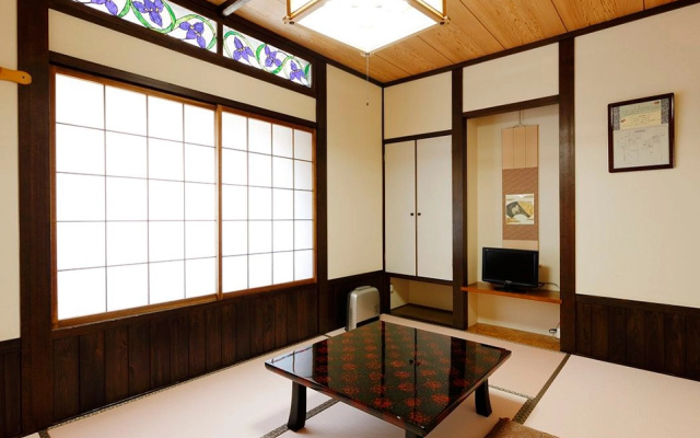 Japanese-Style Economy room with mountain view 사진 1