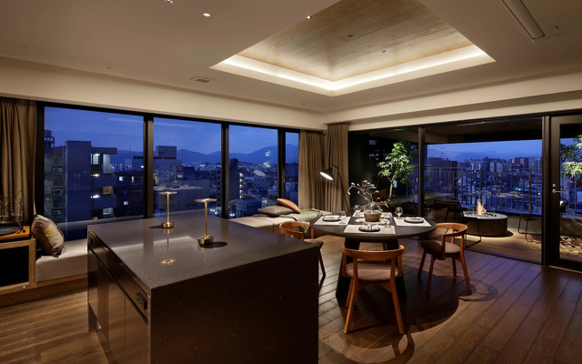 Premium with Terrace Double Suite (풀 더블 침대) 사진 3