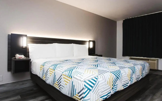 Motel 6 Houston, TX - Medical Center/NRG Stadium