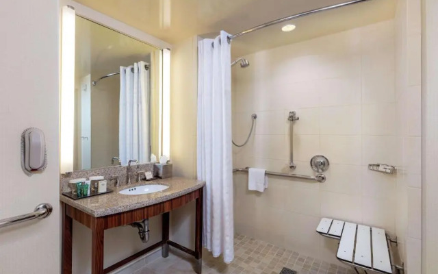 Hilton San Diego Bayfront