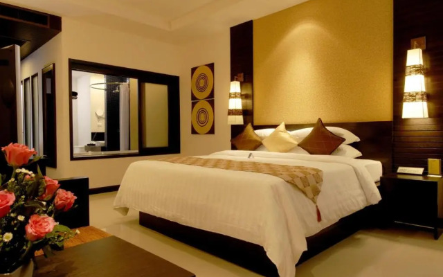 Horizon Karon Beach Resort & Spa
