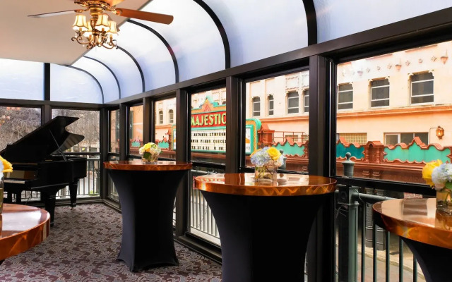 The Gunter Hotel San Antonio Riverwalk