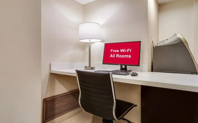 Red Roof Inn PLUS+ Dallas – Addison