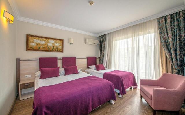 Crystal Aura Beach Resort & Spa – All Inclusive Resort