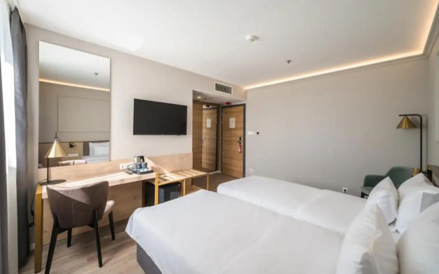 Expo Tower by Mellow Mood Hotels