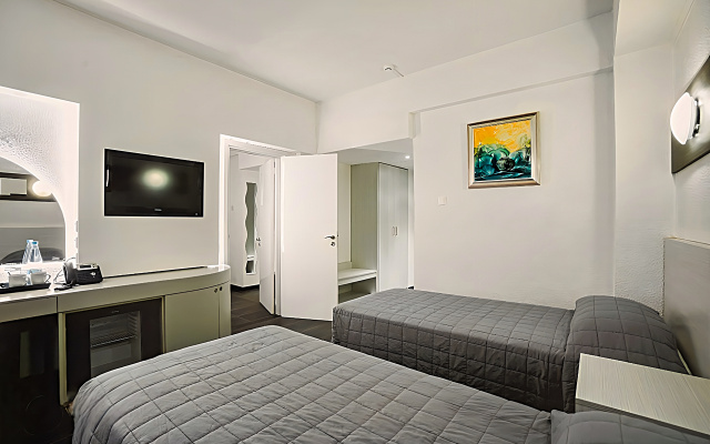 Sveltos Hotel