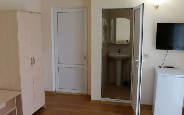 Bereg Anapy Guest House