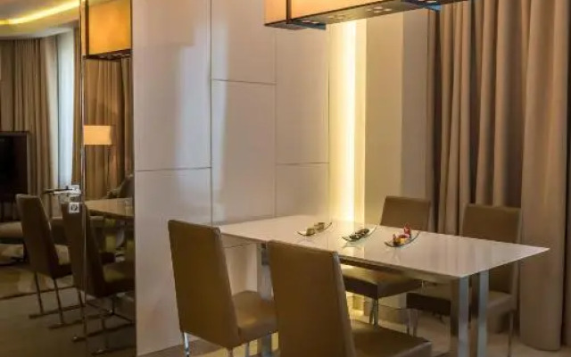 Отель Towers Rotana