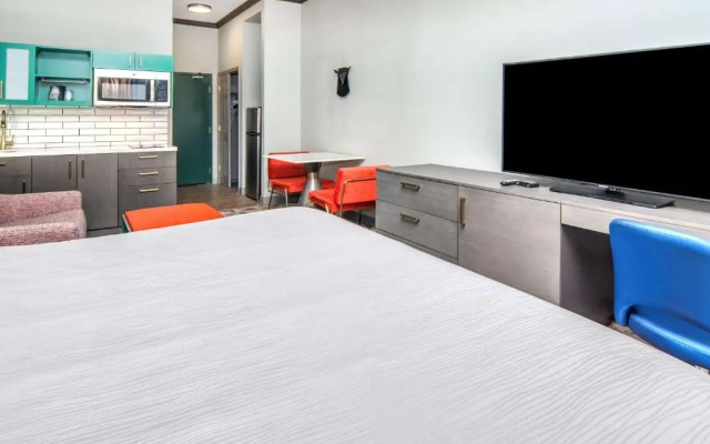Big Country Hotel & Suites, SureStay Collection by BW