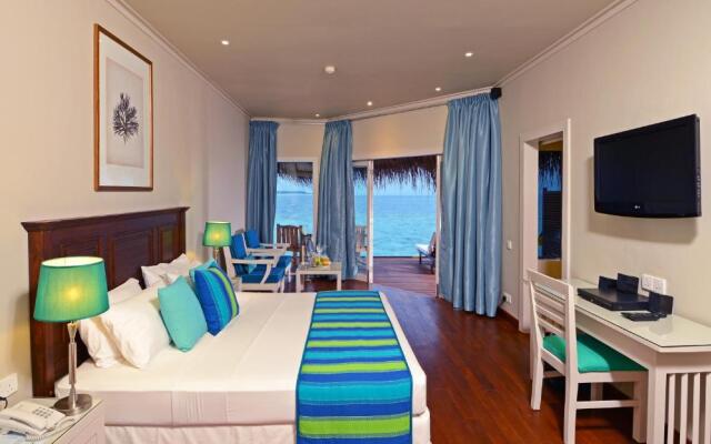 Adaaran Club Rannalhi Hotel