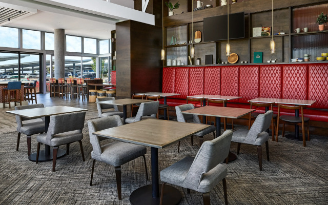 Hyatt Place Peña Station/Denver Airport