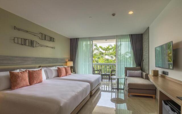 Centara Ao Nang Beach Resort and Spa Krabi Hotel