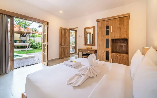 Tropical Villa Sinar Maluku