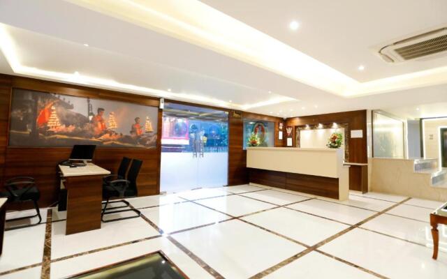 Hotel Dolphin Grand