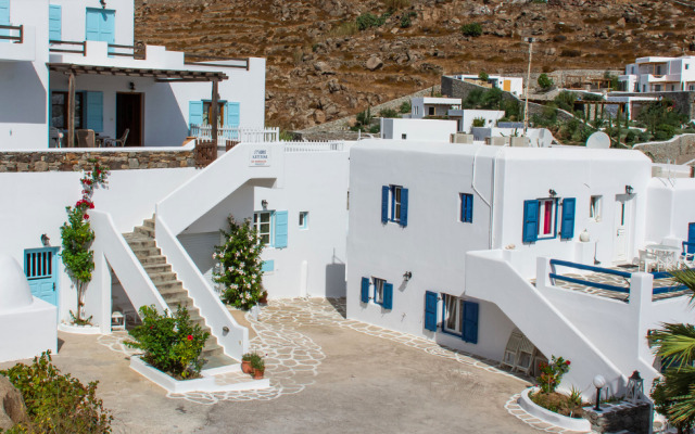 Katerina Studios & Apartments