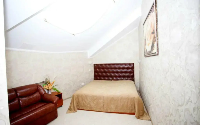 Serebryaniy Taler Hotel