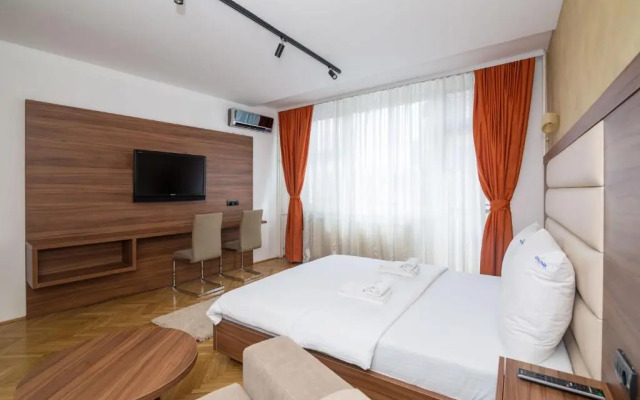 Central Park Apartments