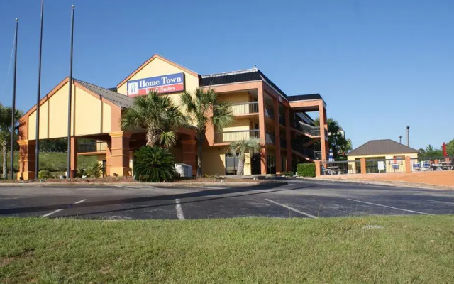 Home Town Inn & Suites Crestview