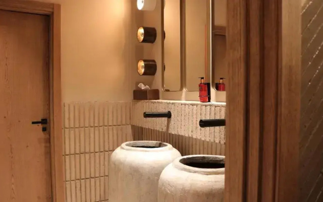 Jova Hotel