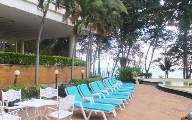 Adriatic Palace Hotel Pattaya