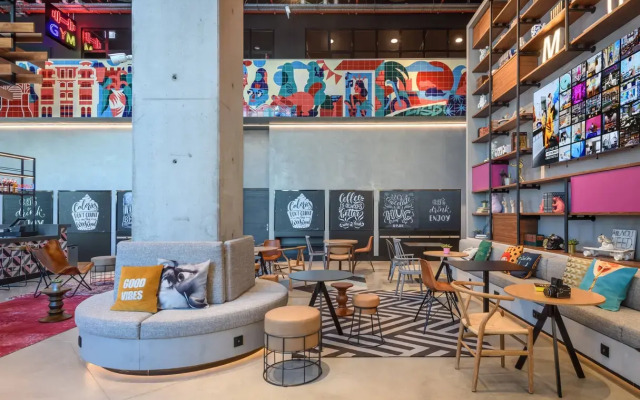 Moxy Lisboa Oriente