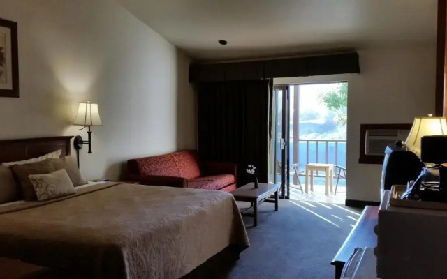 Western Holiday Lodge Three Rivers