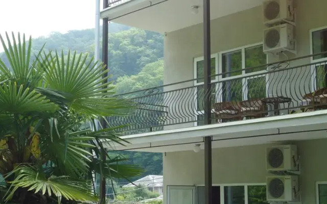 Viktoria Hotel