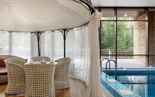 Конгресс-отель «Ареал»