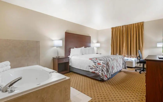 Red Roof Inn Charlestown