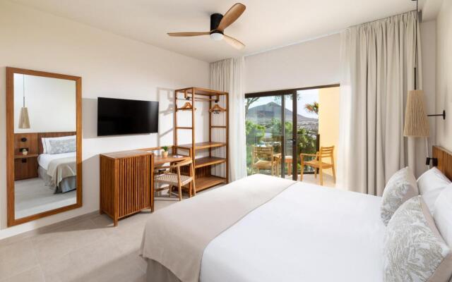 Playa Surf CBbC Hotel