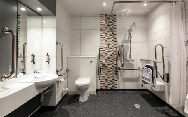 Premier Inn London Canary Wharf - Westferry